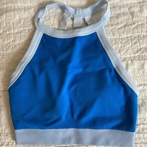 Crop top sports bra